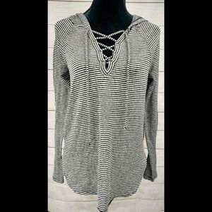 ❄️3 for$15 SALE❄️American Eagle Soft & Sexy Plush Shirt